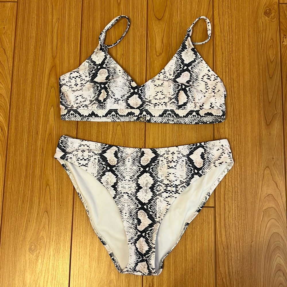 White Snakeskin High Waisted Swimsuit Set